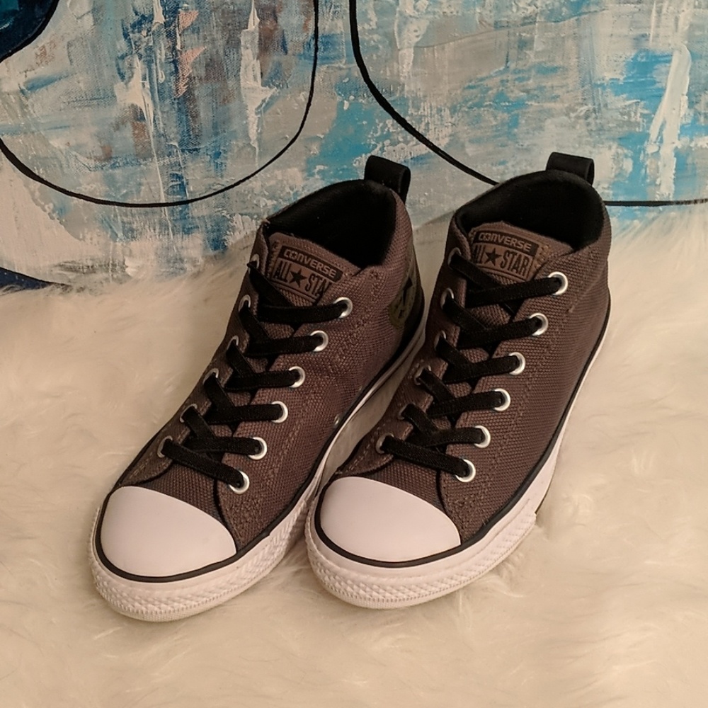 Converse Size 5.